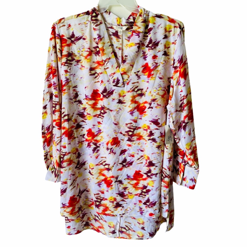 Terra & Sky Plus Size 2X Multi Colored V Neck Light Top NEW